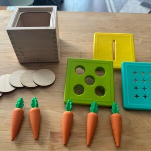 Lovevery Wooden Box with Carrots, Coins and Lids from The Babbler Kit